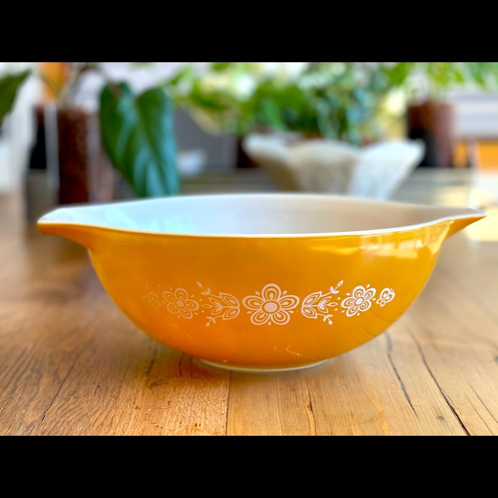 Vintage Pyrex Golden Butterfly serving bowl
